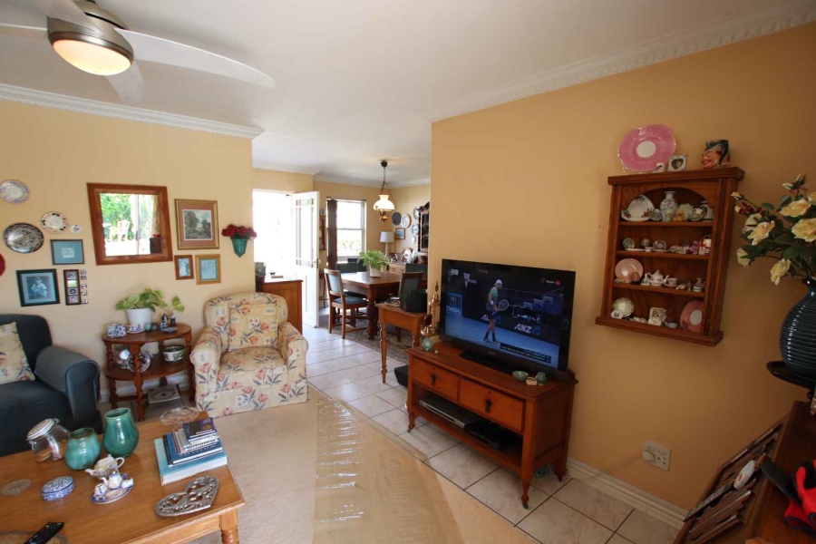 To Let 2 Bedroom Property for Rent in Umhlanga KwaZulu-Natal