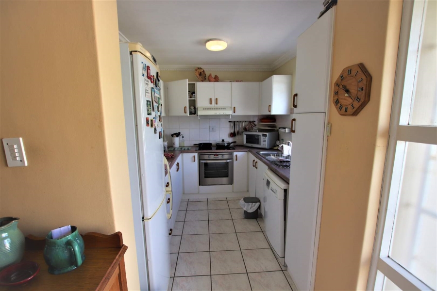 To Let 2 Bedroom Property for Rent in Umhlanga KwaZulu-Natal