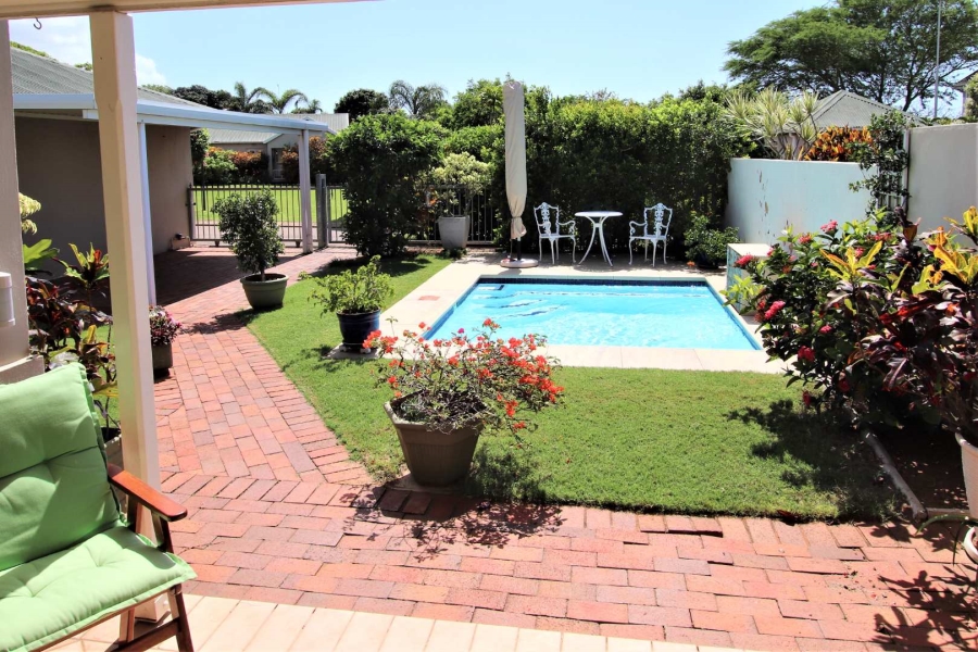 To Let 2 Bedroom Property for Rent in Umhlanga KwaZulu-Natal