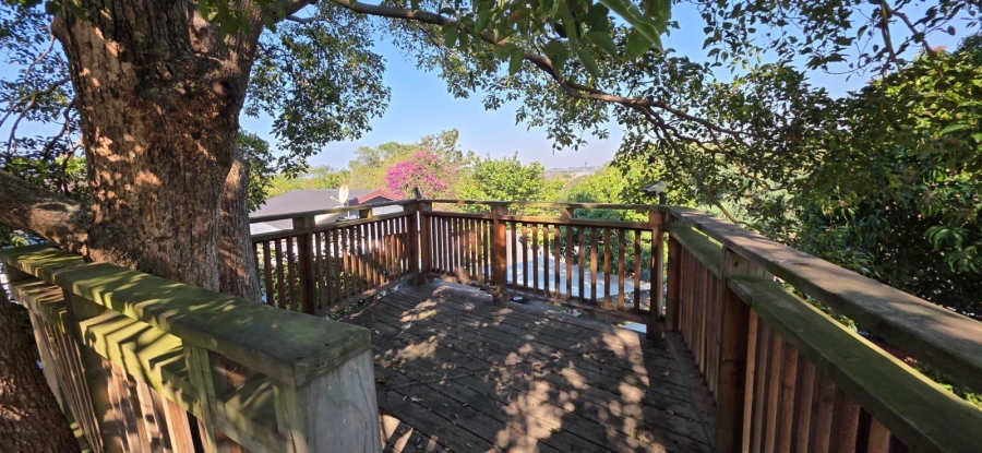 9 Bedroom Property for Sale in Amanzimtoti KwaZulu-Natal