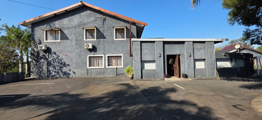 9 Bedroom Property for Sale in Amanzimtoti KwaZulu-Natal