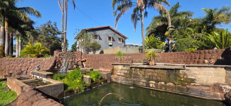 9 Bedroom Property for Sale in Amanzimtoti KwaZulu-Natal