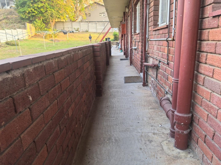 To Let 2 Bedroom Property for Rent in Escombe KwaZulu-Natal