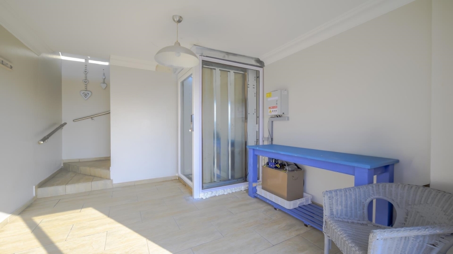 3 Bedroom Property for Sale in Winklespruit KwaZulu-Natal
