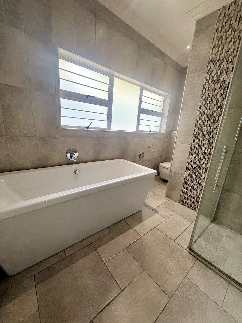 4 Bedroom Property for Sale in Vryheid KwaZulu-Natal