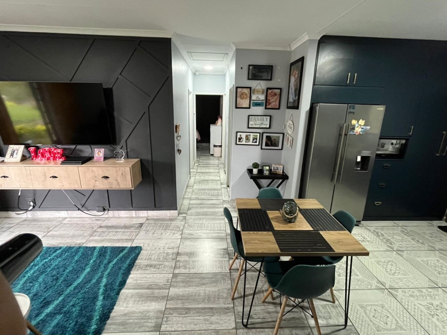 To Let 3 Bedroom Property for Rent in Escombe KwaZulu-Natal