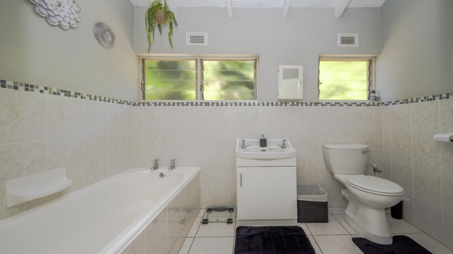 3 Bedroom Property for Sale in Amanzimtoti KwaZulu-Natal