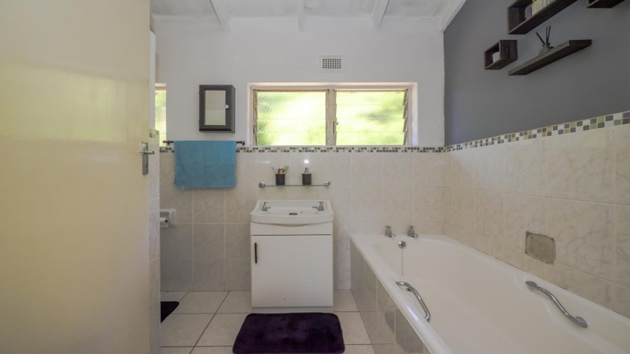 3 Bedroom Property for Sale in Amanzimtoti KwaZulu-Natal