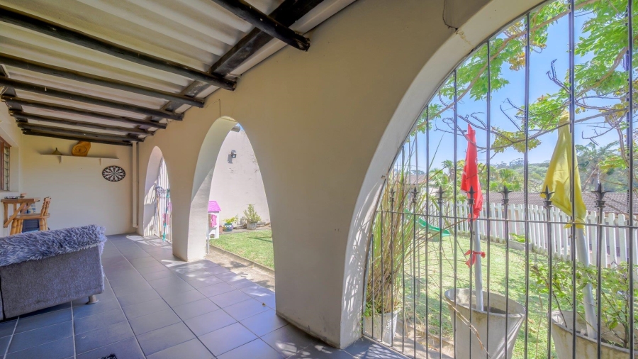 3 Bedroom Property for Sale in Amanzimtoti KwaZulu-Natal