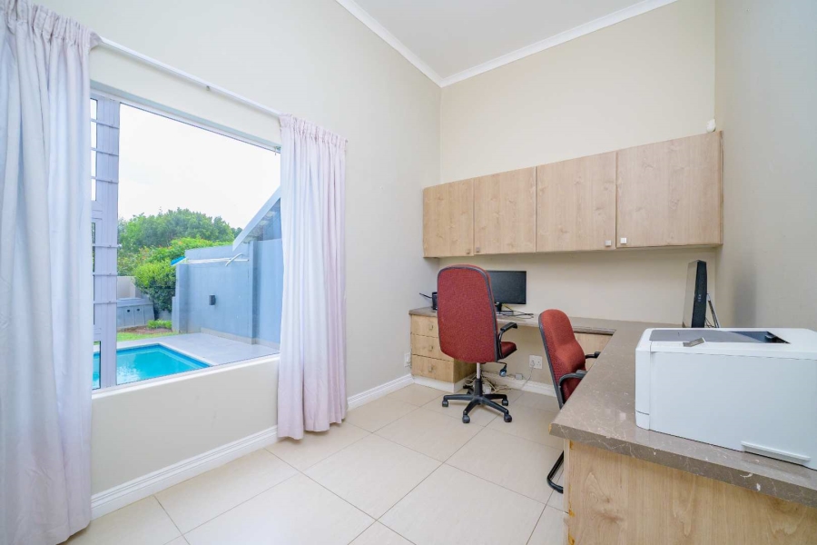 3 Bedroom Property for Sale in La Lucia KwaZulu-Natal