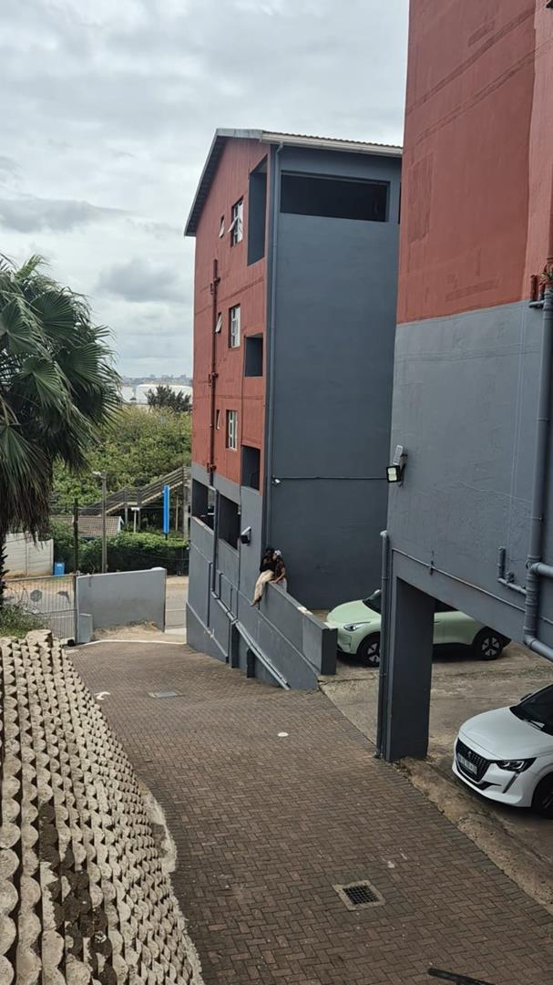 2 Bedroom Property for Sale in Bluff KwaZulu-Natal