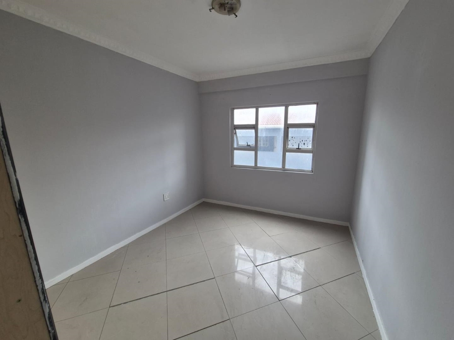 2 Bedroom Property for Sale in Bluff KwaZulu-Natal
