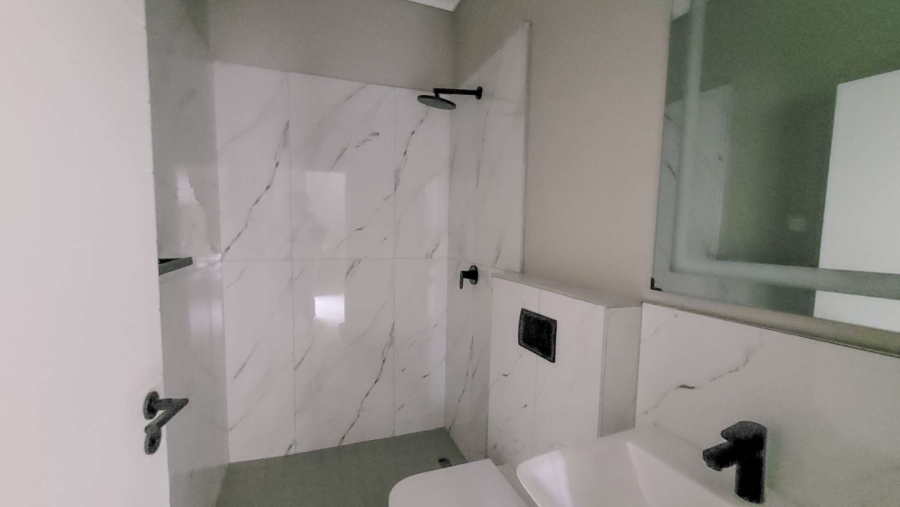 To Let 4 Bedroom Property for Rent in Palm Lakes Estate KwaZulu-Natal