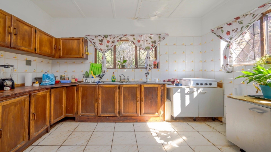 4 Bedroom Property for Sale in Amanzimtoti KwaZulu-Natal