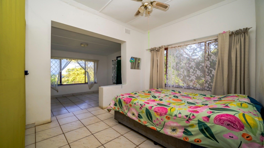 4 Bedroom Property for Sale in Amanzimtoti KwaZulu-Natal