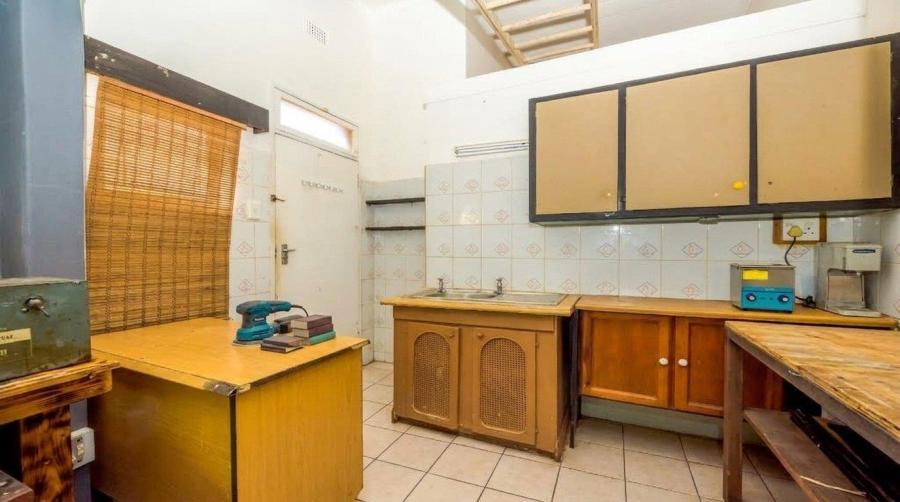 4 Bedroom Property for Sale in Amanzimtoti KwaZulu-Natal