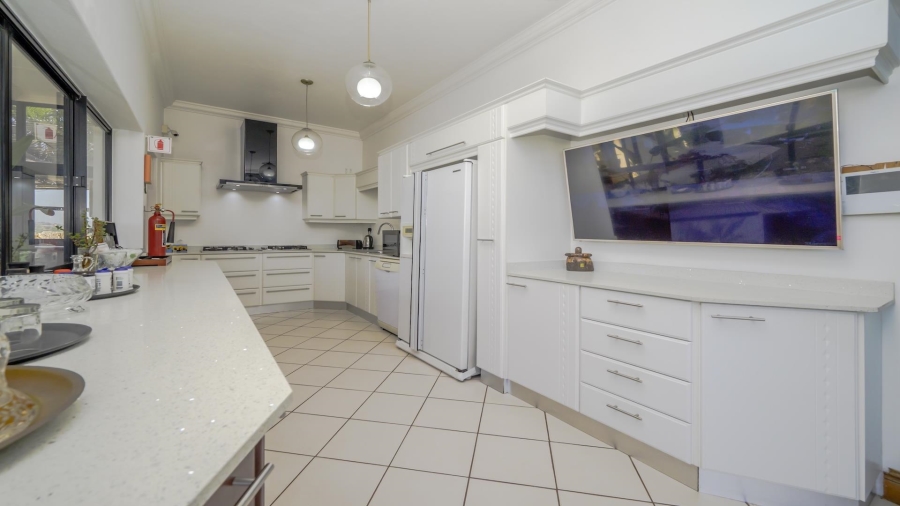9 Bedroom Property for Sale in Amanzimtoti KwaZulu-Natal