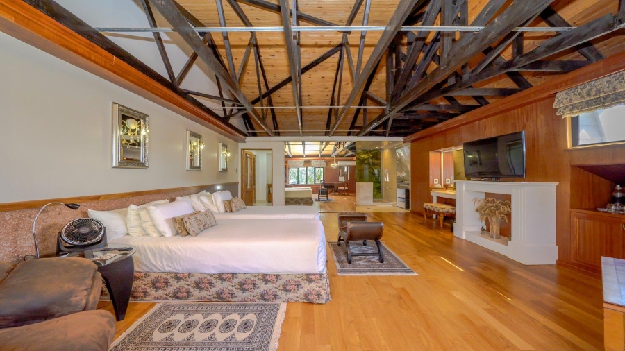 9 Bedroom Property for Sale in Amanzimtoti KwaZulu-Natal