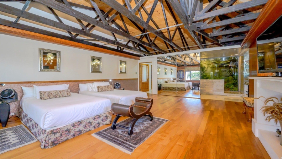 9 Bedroom Property for Sale in Amanzimtoti KwaZulu-Natal