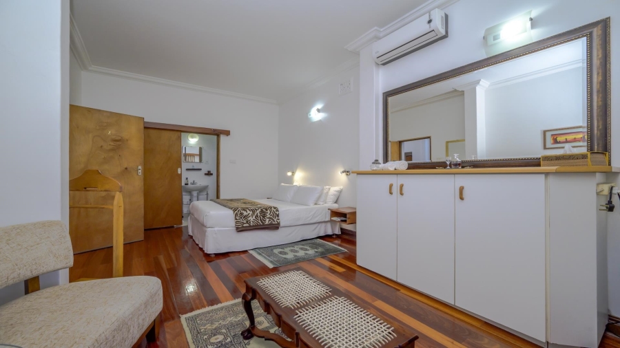 9 Bedroom Property for Sale in Amanzimtoti KwaZulu-Natal