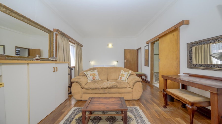 9 Bedroom Property for Sale in Amanzimtoti KwaZulu-Natal
