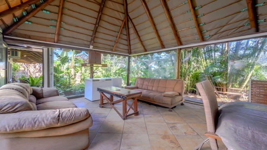 9 Bedroom Property for Sale in Amanzimtoti KwaZulu-Natal