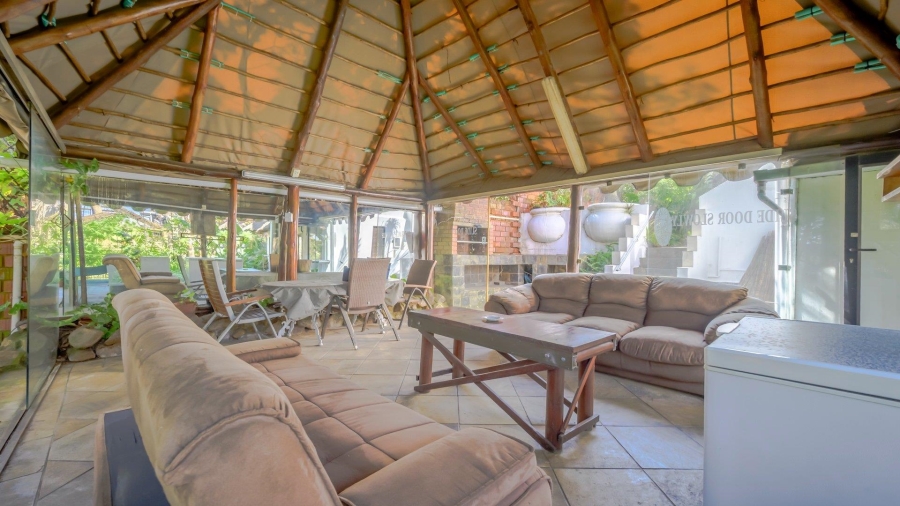9 Bedroom Property for Sale in Amanzimtoti KwaZulu-Natal