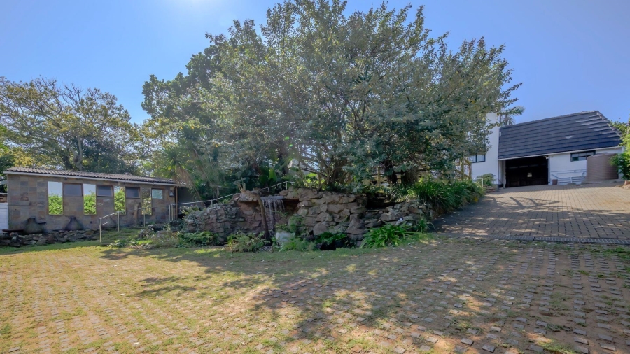 9 Bedroom Property for Sale in Amanzimtoti KwaZulu-Natal