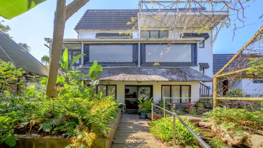 9 Bedroom Property for Sale in Amanzimtoti KwaZulu-Natal