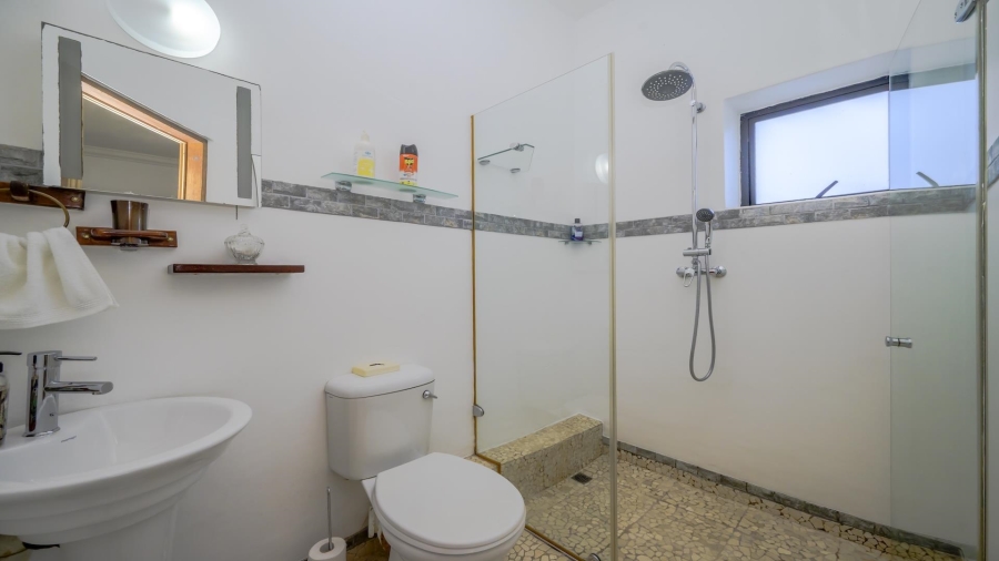 9 Bedroom Property for Sale in Amanzimtoti KwaZulu-Natal