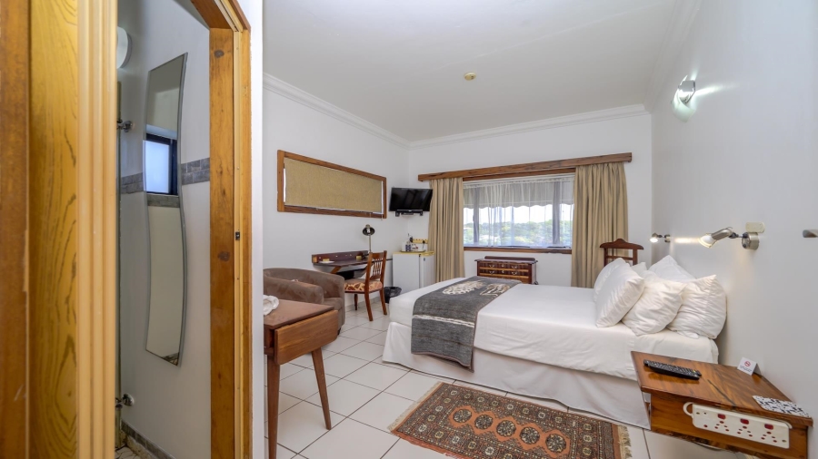9 Bedroom Property for Sale in Amanzimtoti KwaZulu-Natal