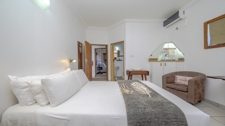 9 Bedroom Property for Sale in Amanzimtoti KwaZulu-Natal