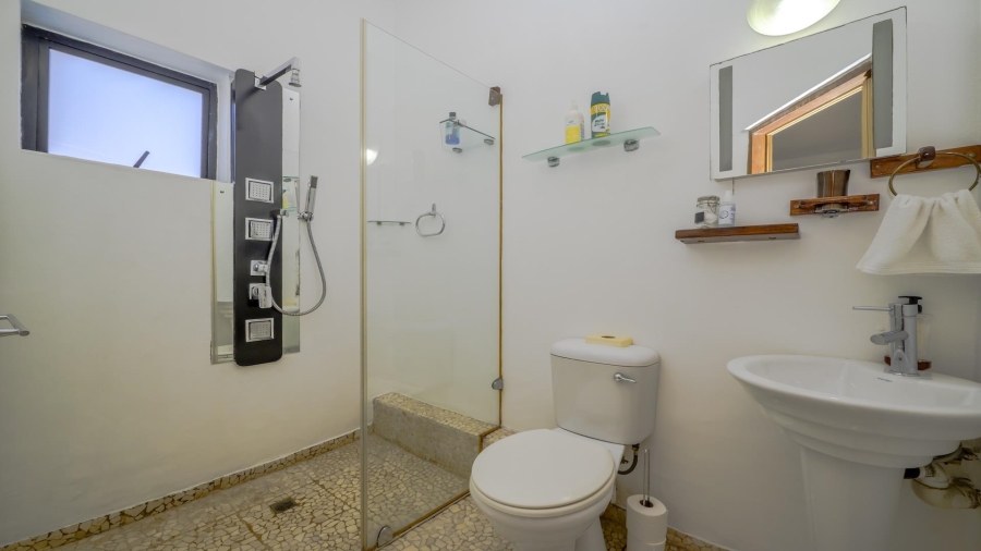 9 Bedroom Property for Sale in Amanzimtoti KwaZulu-Natal