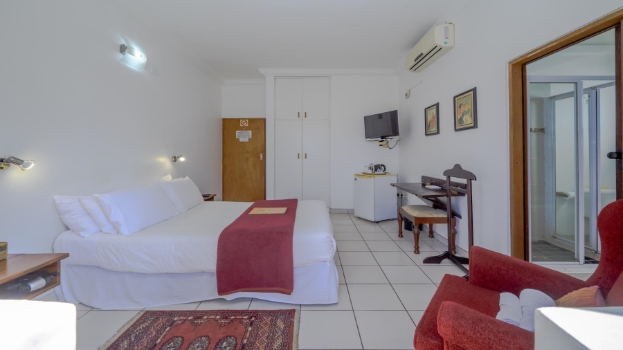 9 Bedroom Property for Sale in Amanzimtoti KwaZulu-Natal