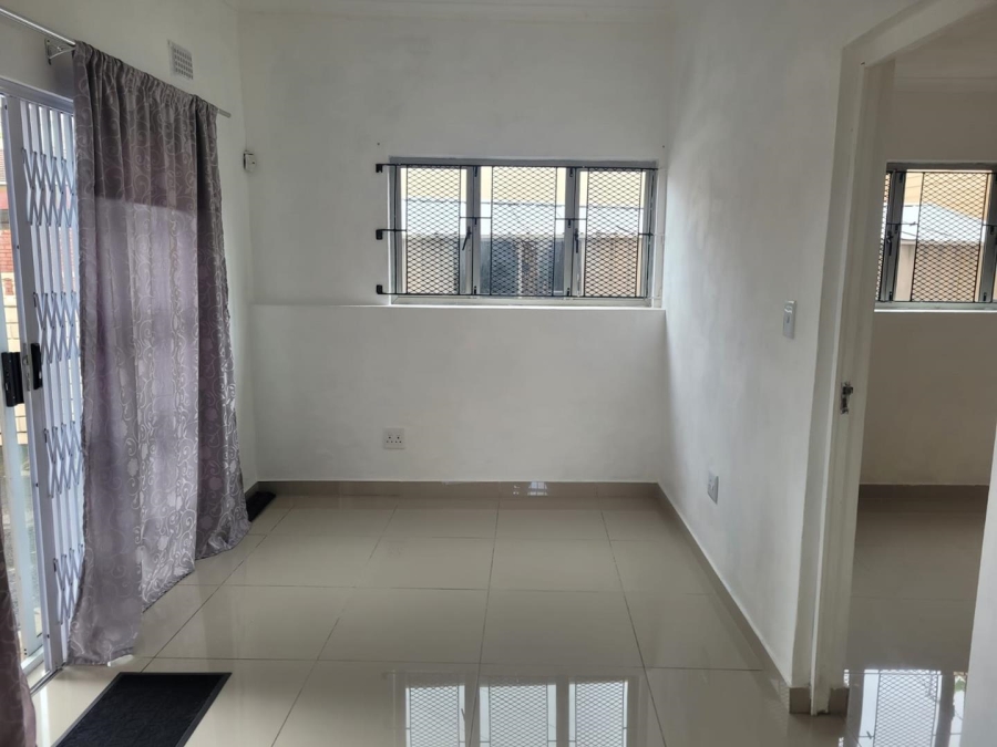 1 Bedroom Property for Sale in Havenside KwaZulu-Natal