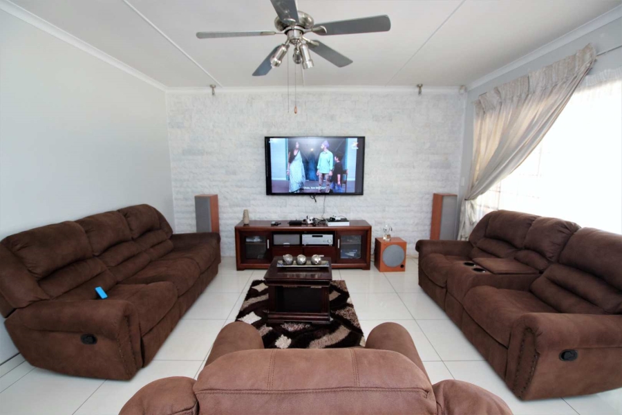 3 Bedroom Property for Sale in Glen Anil KwaZulu-Natal
