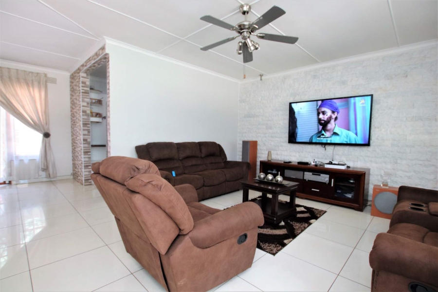 3 Bedroom Property for Sale in Glen Anil KwaZulu-Natal