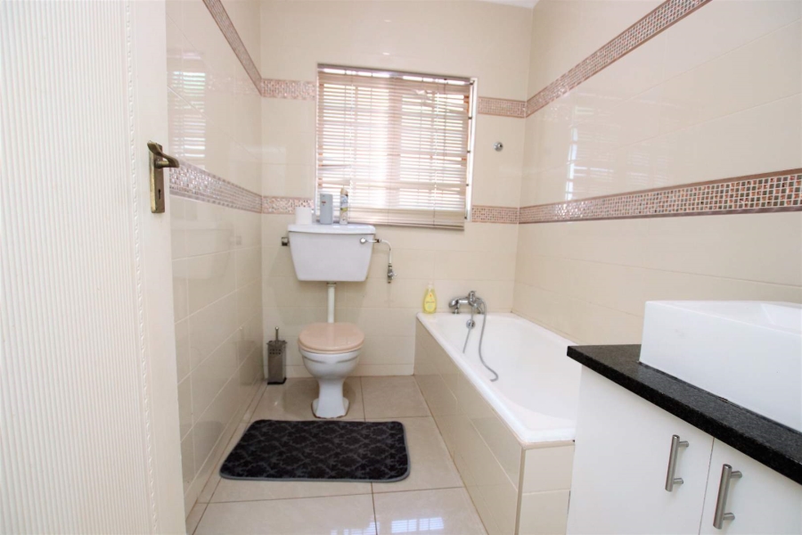 3 Bedroom Property for Sale in Glen Anil KwaZulu-Natal