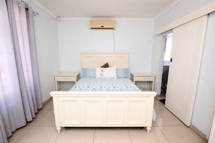 3 Bedroom Property for Sale in Glen Anil KwaZulu-Natal