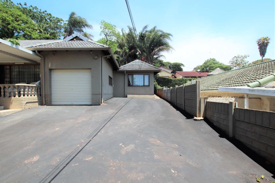 3 Bedroom Property for Sale in Glen Anil KwaZulu-Natal