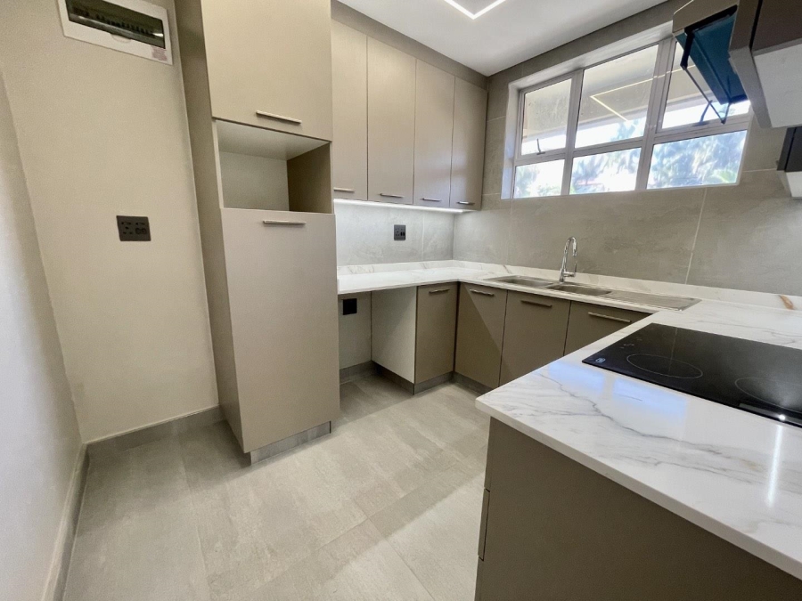 2 Bedroom Property for Sale in Essenwood KwaZulu-Natal