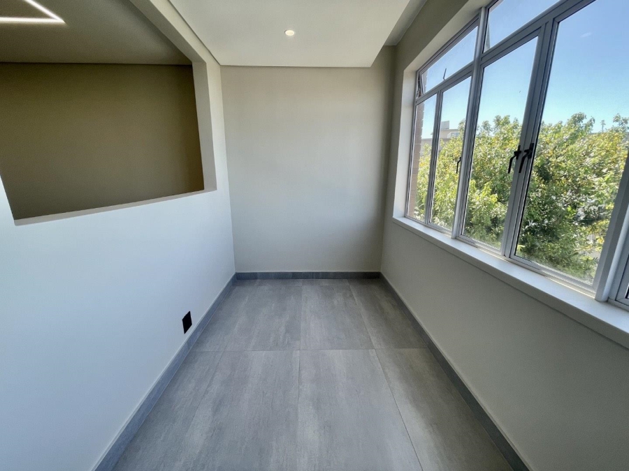 2 Bedroom Property for Sale in Essenwood KwaZulu-Natal