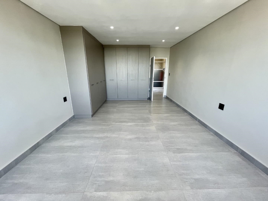 2 Bedroom Property for Sale in Essenwood KwaZulu-Natal