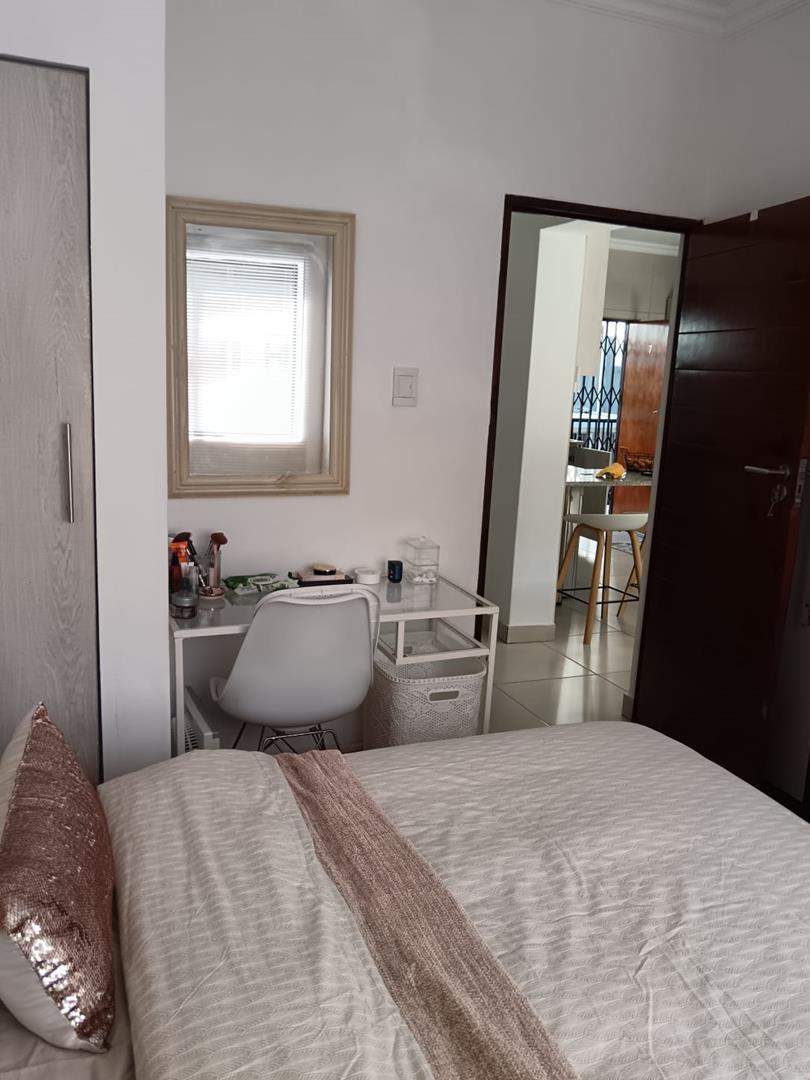 2 Bedroom Property for Sale in Bluff KwaZulu-Natal