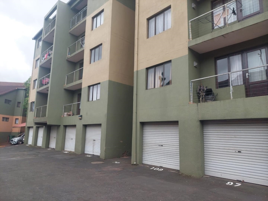 2 Bedroom Property for Sale in Montclair KwaZulu-Natal