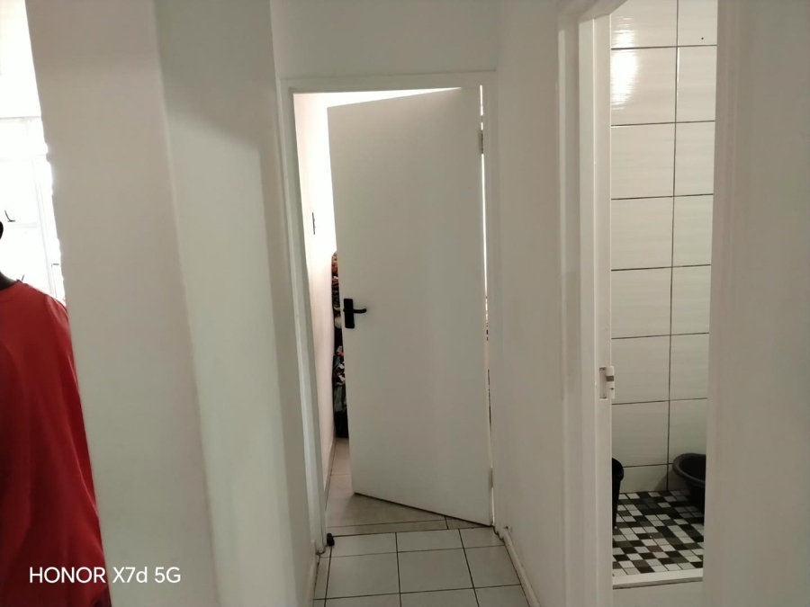 2 Bedroom Property for Sale in Point KwaZulu-Natal