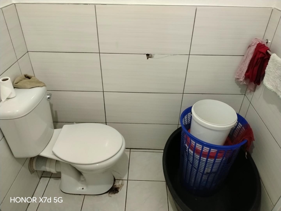 2 Bedroom Property for Sale in Point KwaZulu-Natal