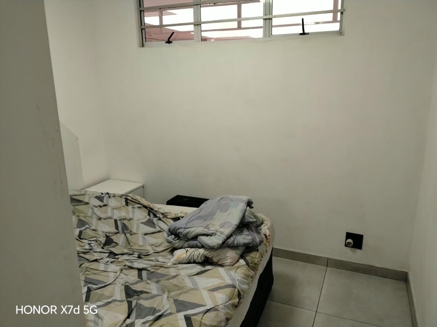 2 Bedroom Property for Sale in Point KwaZulu-Natal