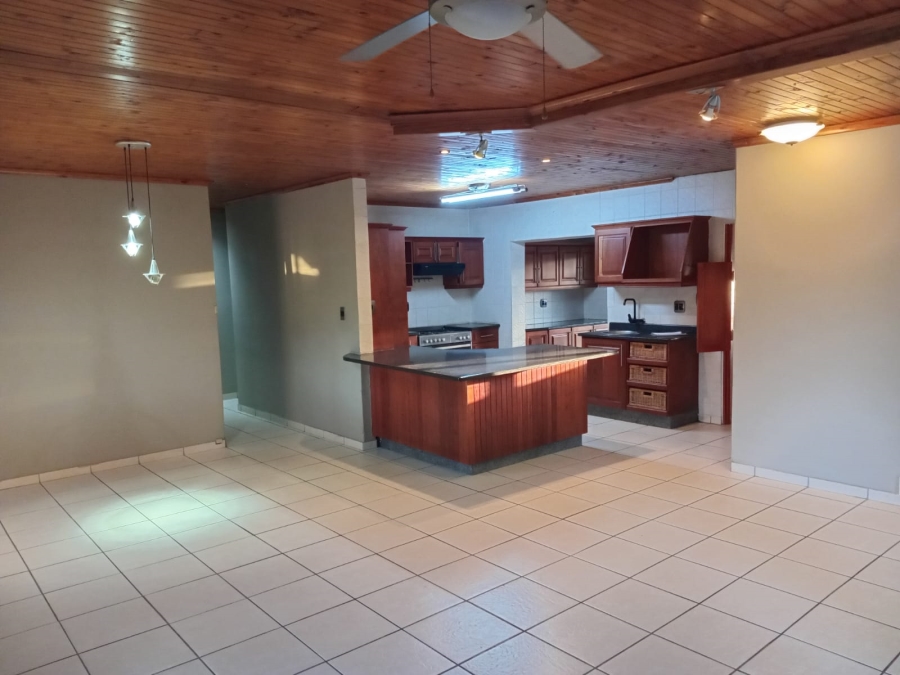 To Let 3 Bedroom Property for Rent in Birdswood KwaZulu-Natal