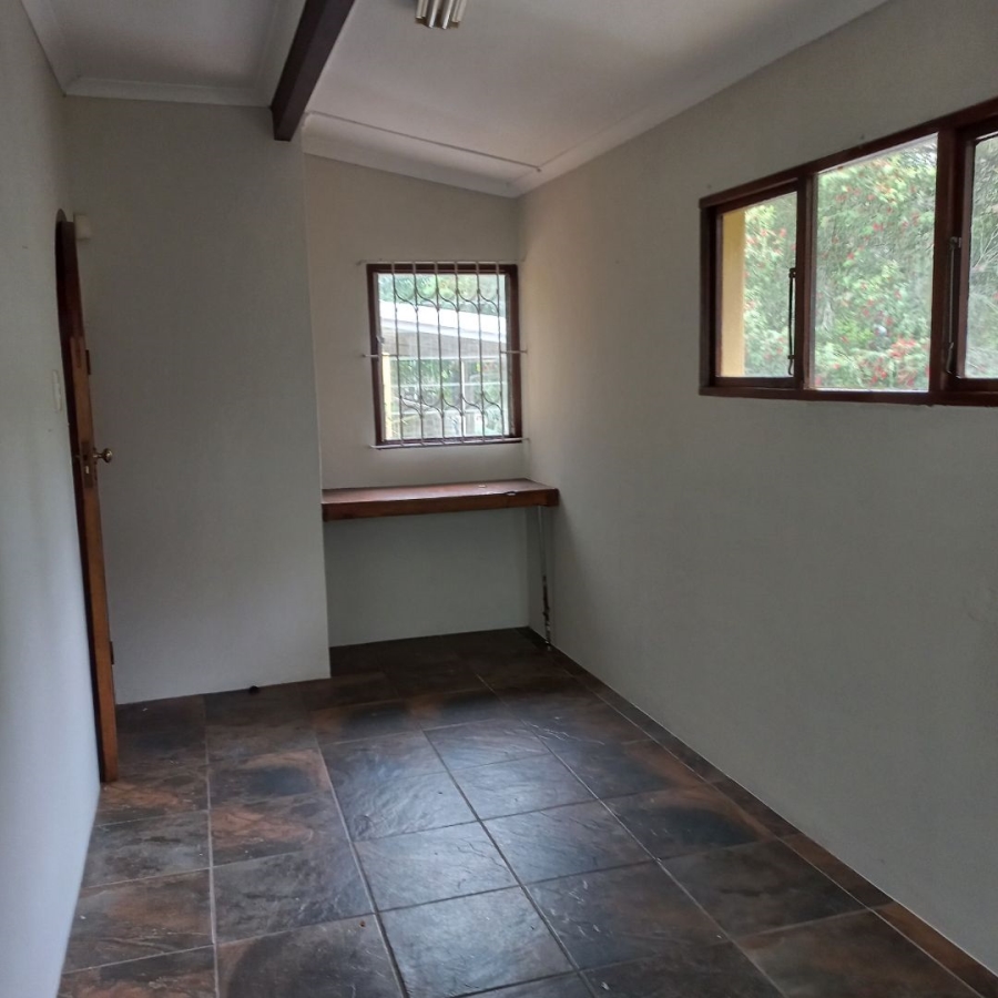 To Let 3 Bedroom Property for Rent in La Mercy KwaZulu-Natal